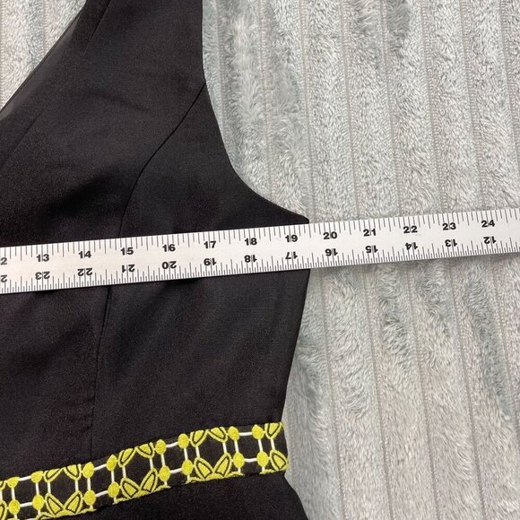 Giovanna Dress Womens 14 Black V-Neck Sleeveless Embroidered A-Line Party Event - Picture 6 of 9